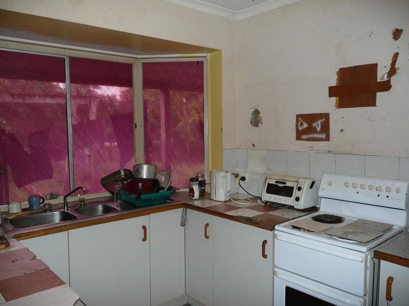 48 Strawberry Road, Beerwah QLD 4519