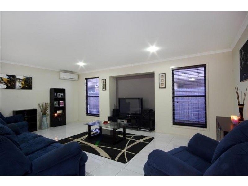 20 Woodgrove Boulevard, Beerwah QLD 4519