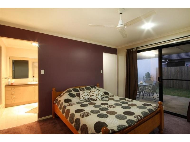 20 Woodgrove Boulevard, Beerwah QLD 4519