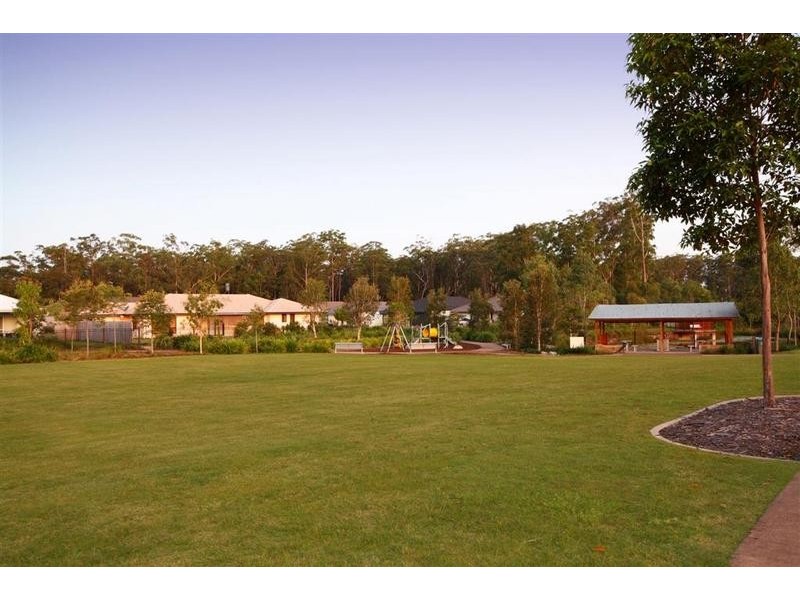 20 Woodgrove Boulevard, Beerwah QLD 4519