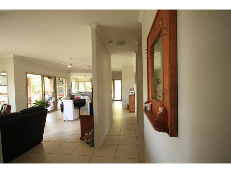 7 Parkside Drive, Beerwah QLD 4519