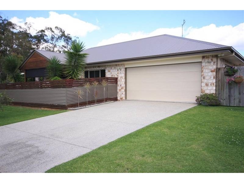 7 Parkside Drive, Beerwah QLD 4519
