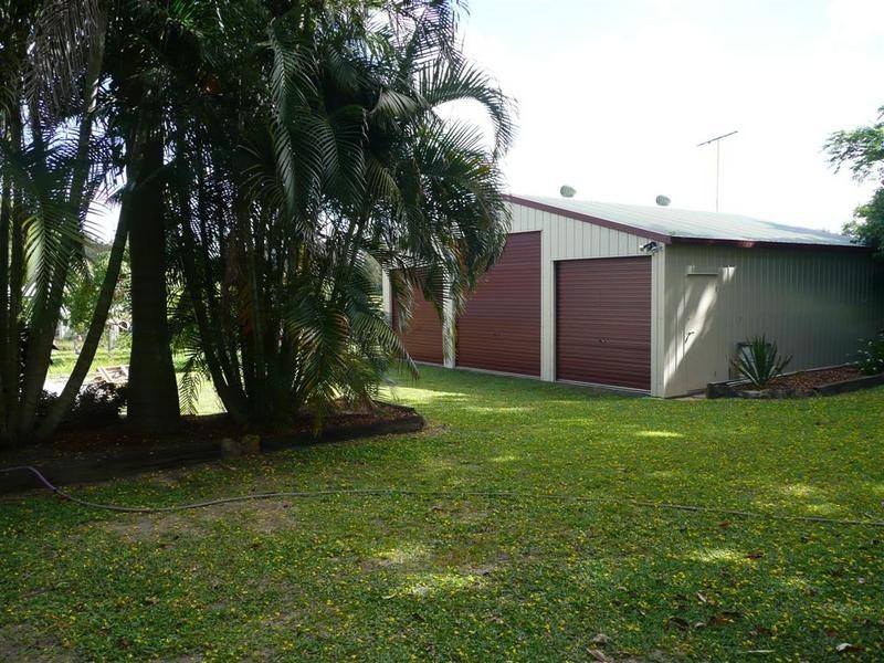 Glass House Mountains QLD 4518
