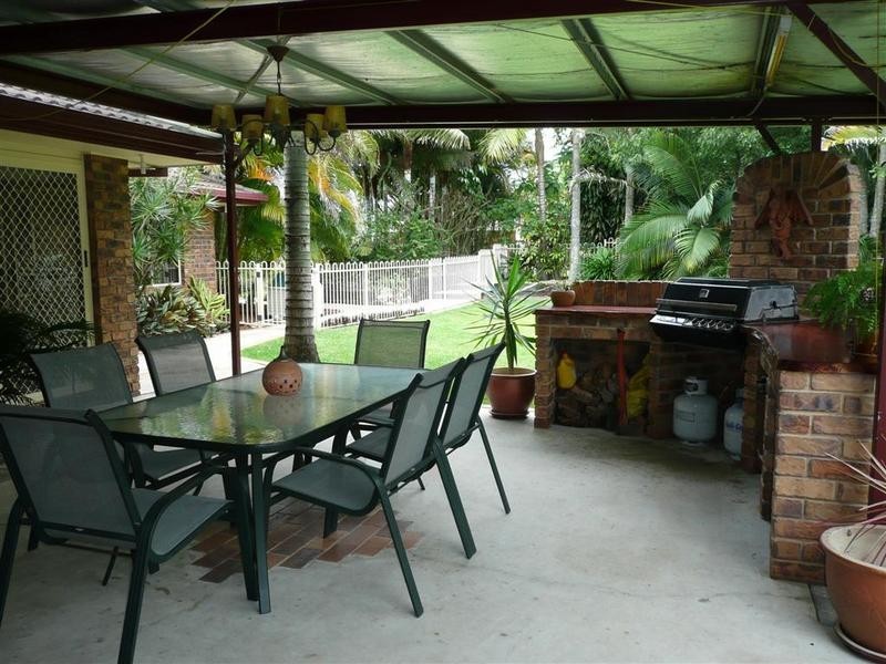 Glass House Mountains QLD 4518