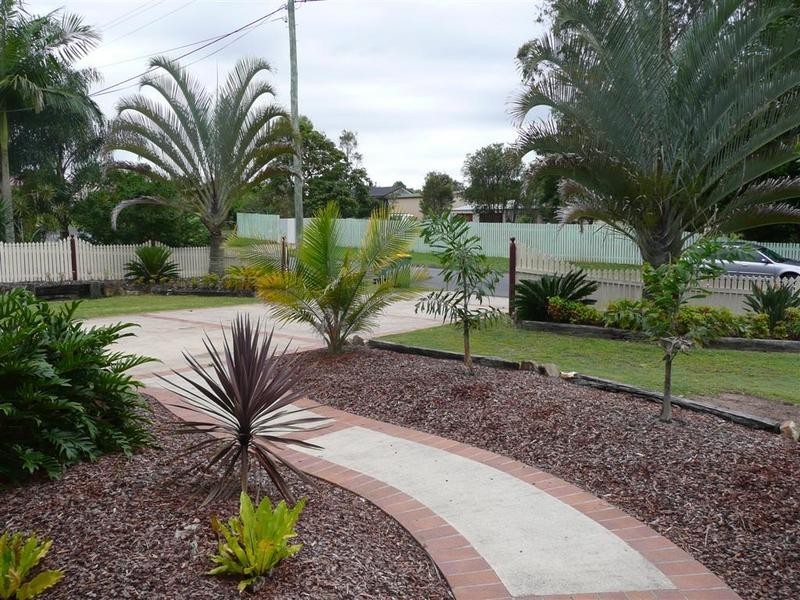 Glass House Mountains QLD 4518