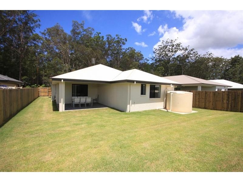 18 Whistler Place, Beerwah QLD 4519