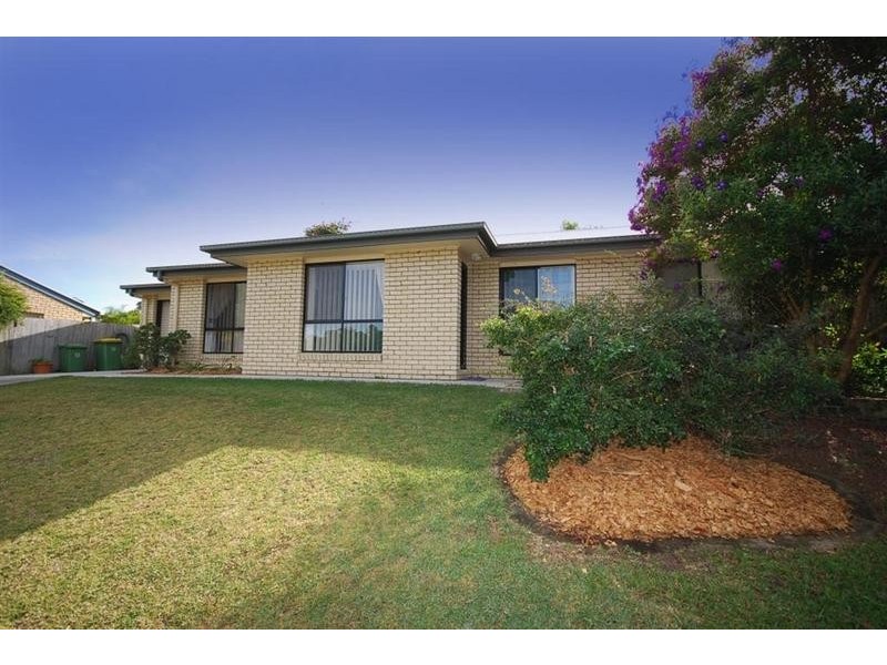 9 Olivia Court, Landsborough QLD 4550