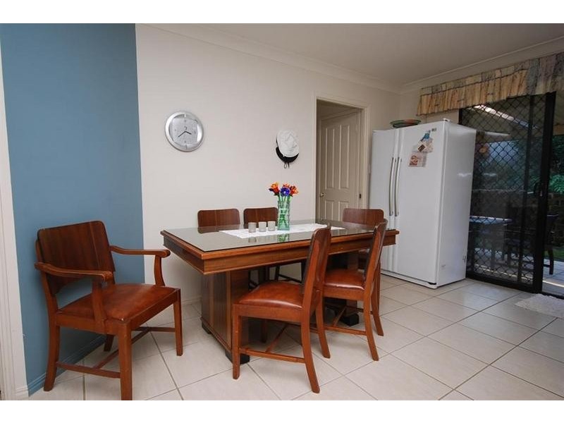 9 Olivia Court, Landsborough QLD 4550