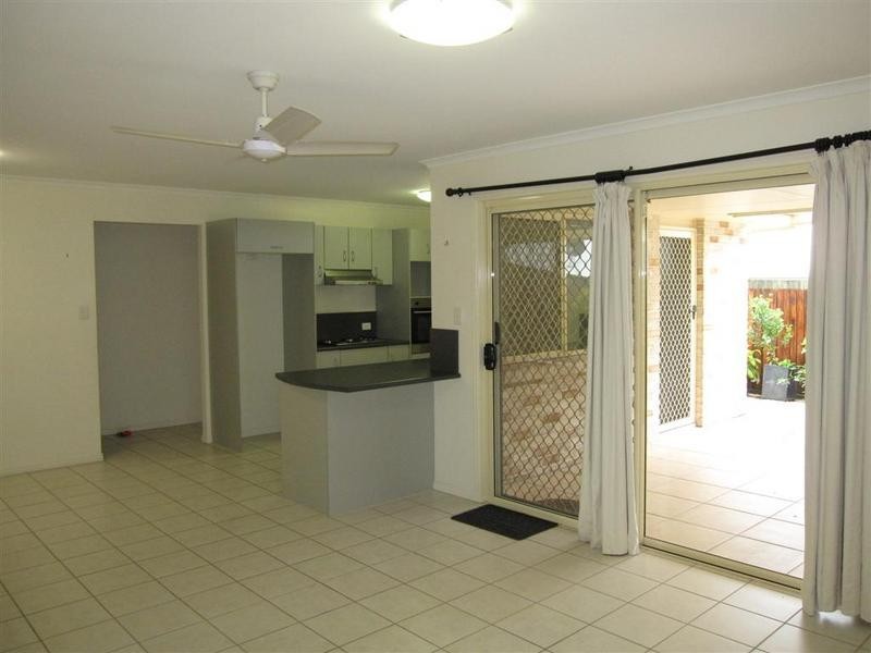 5/10 Simpson Street, Beerwah QLD 4519