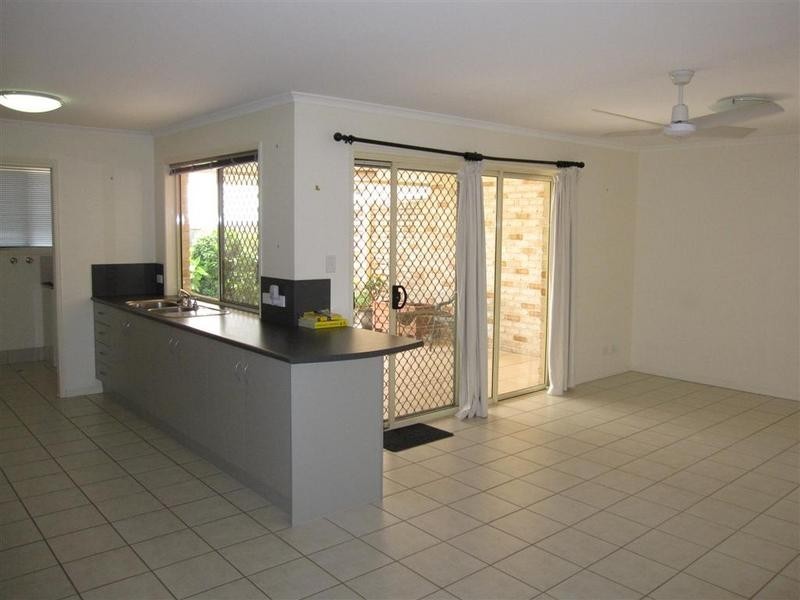 5/10 Simpson Street, Beerwah QLD 4519