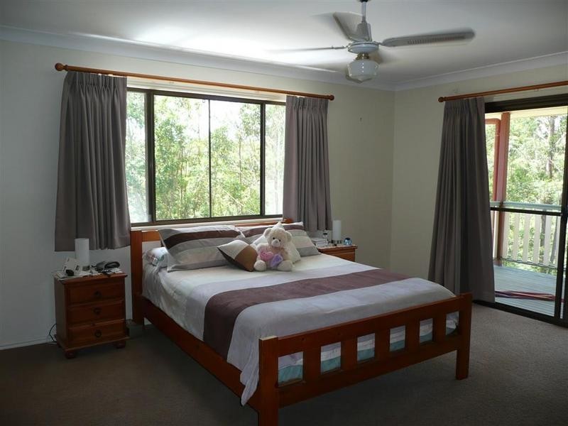 Glass House Mountains QLD 4518