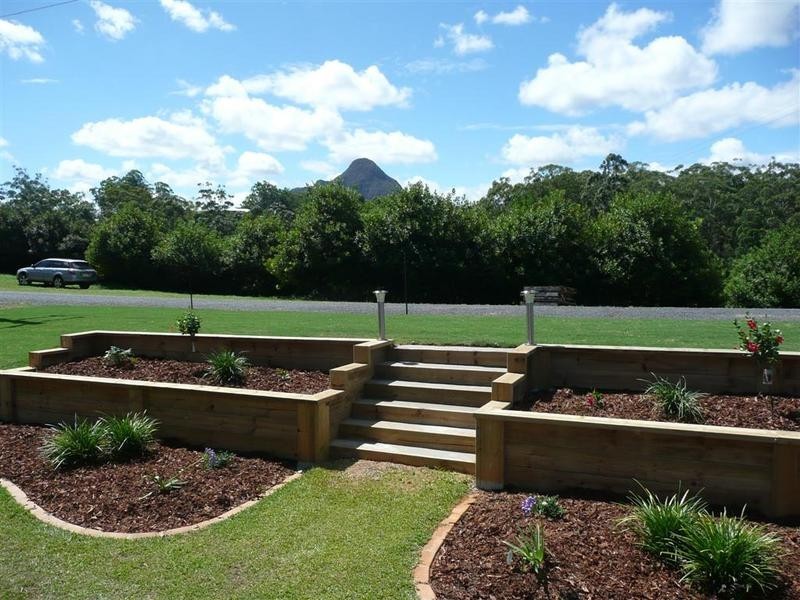 Glass House Mountains QLD 4518