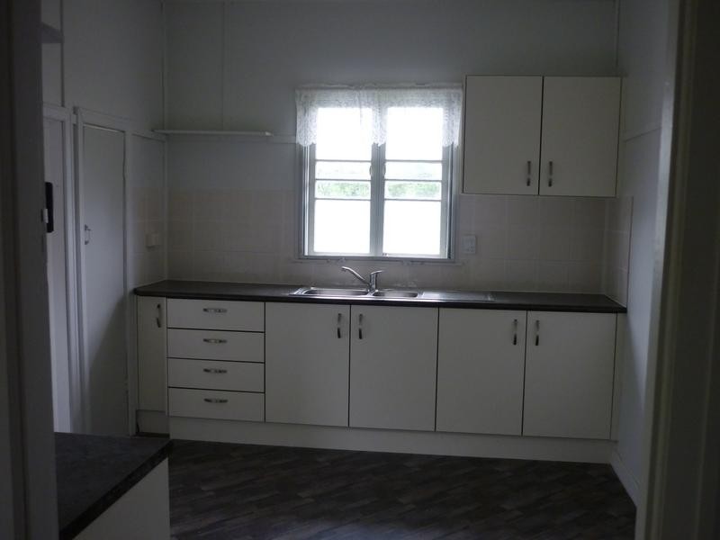 Glass House Mountains QLD 4518