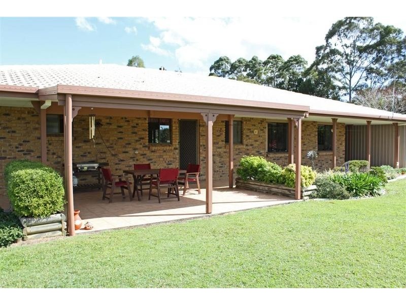 112 Yeates Road, Beerwah QLD 4519
