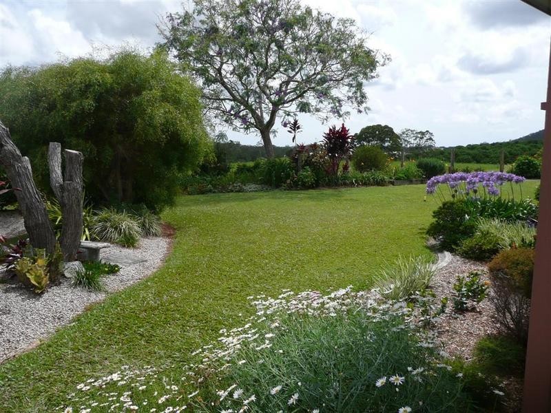 112 Yeates Road, Beerwah QLD 4519