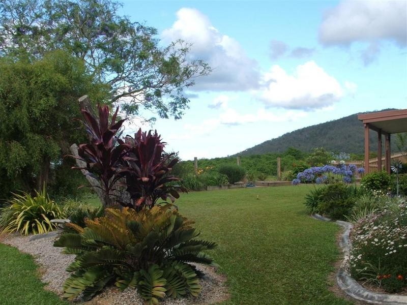 112 Yeates Road, Beerwah QLD 4519