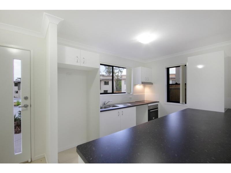 3 Sunset Road, Beerwah QLD 4519