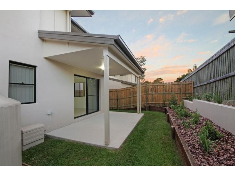 3 Sunset Road, Beerwah QLD 4519