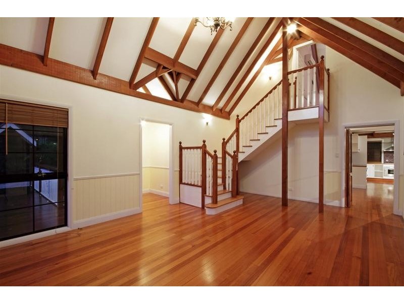 8 Inverleigh Court, Beerwah QLD 4519