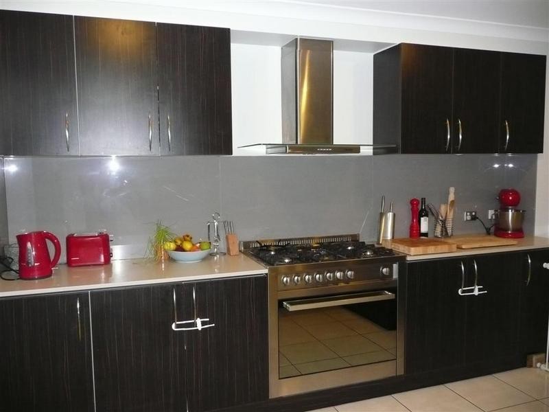 16 Smerdon Way, Glass House Mountains QLD 4518