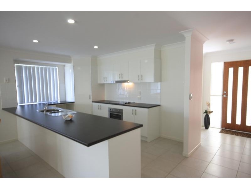 18 Whistler Place, Beerwah QLD 4519