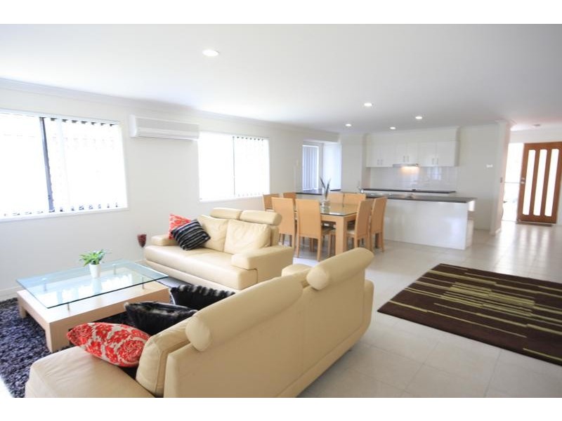 18 Whistler Place, Beerwah QLD 4519