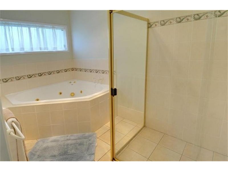 2 Coolibah Court, Mooloolah Valley QLD 4553