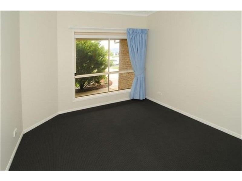 2 Coolibah Court, Mooloolah Valley QLD 4553