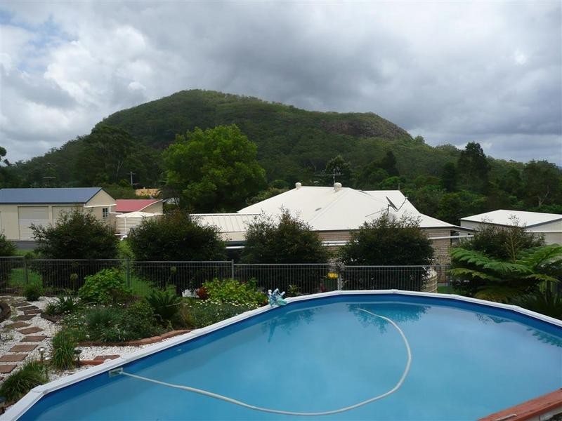 Glass House Mountains QLD 4518