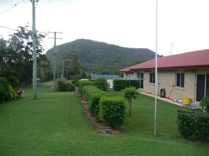 Glass House Mountains QLD 4518