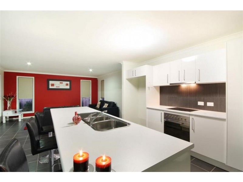 9 Silvereye Court, Beerwah QLD 4519