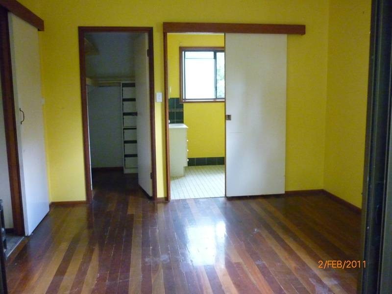 Glass House Mountains QLD 4518