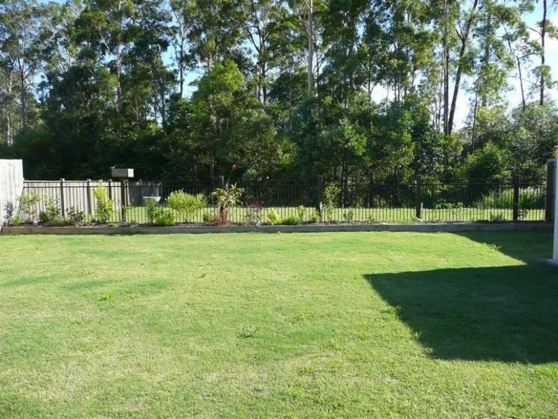 13 Fairy Wren Court, Beerwah QLD 4519