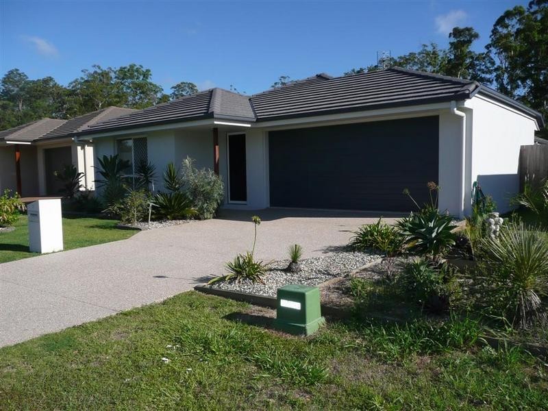 13 Fairy Wren Court, Beerwah QLD 4519