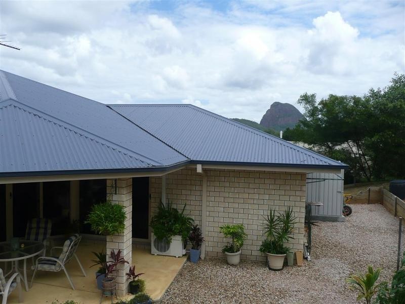 6 Smerdon Way, Glass House Mountains QLD 4518