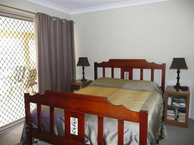 6 Smerdon Way, Glass House Mountains QLD 4518