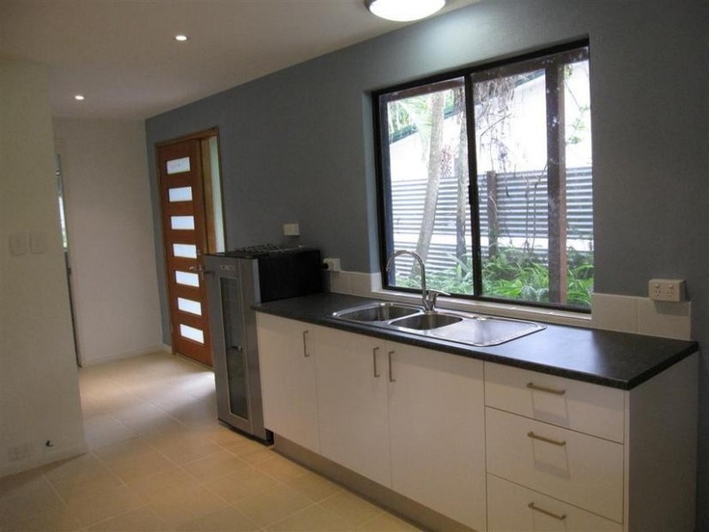 1 Montrose Street, Beerwah QLD 4519