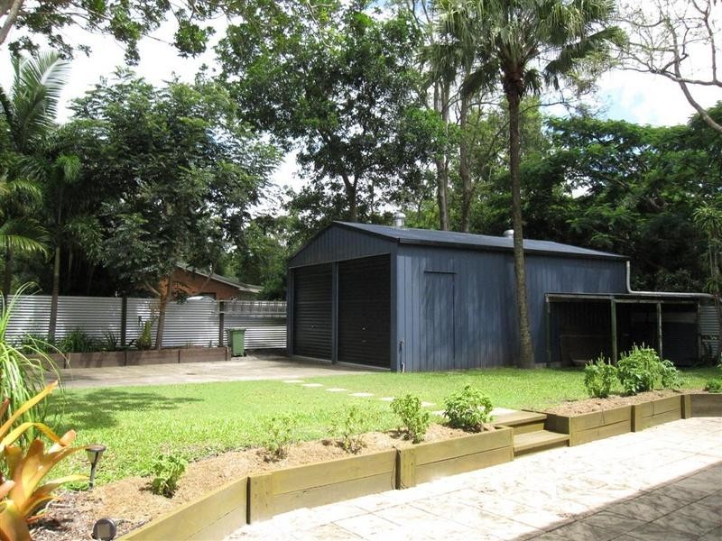 1 Montrose Street, Beerwah QLD 4519