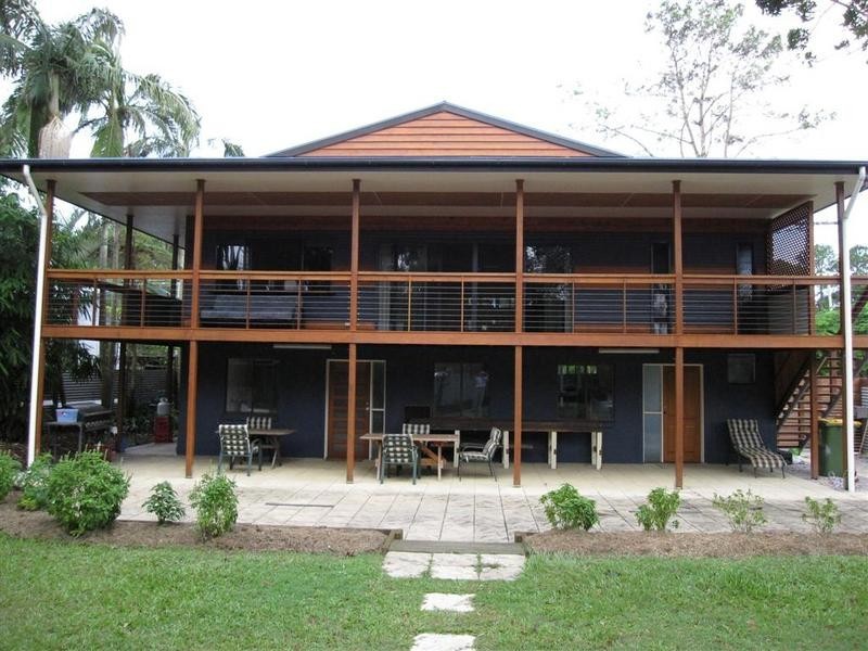 1 Montrose Street, Beerwah QLD 4519