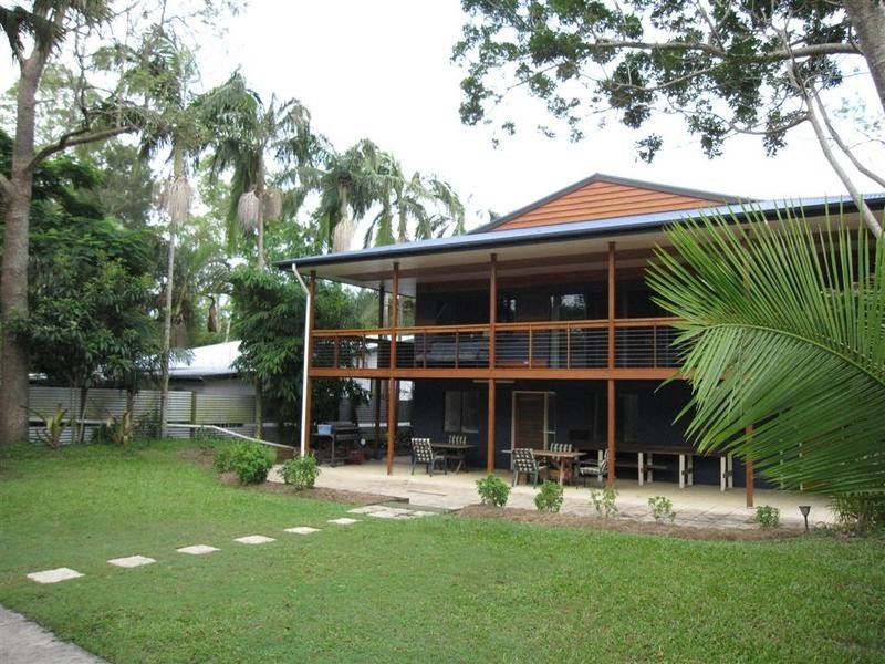 1 Montrose Street, Beerwah QLD 4519