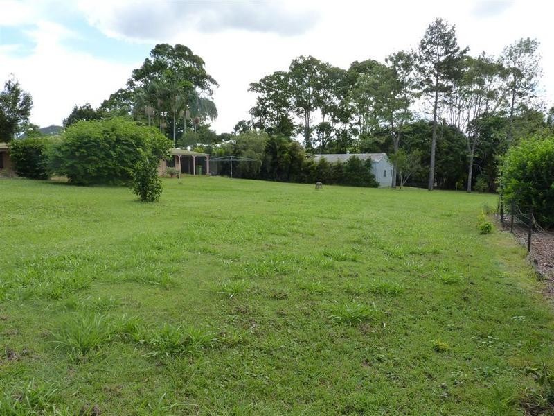 68 Pine Camp Road, Beerwah QLD 4519
