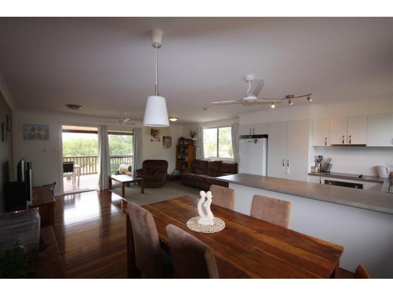 Glass House Mountains QLD 4518