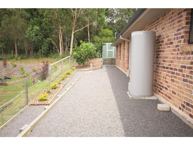 7 Persea Place, Glass House Mountains QLD 4518