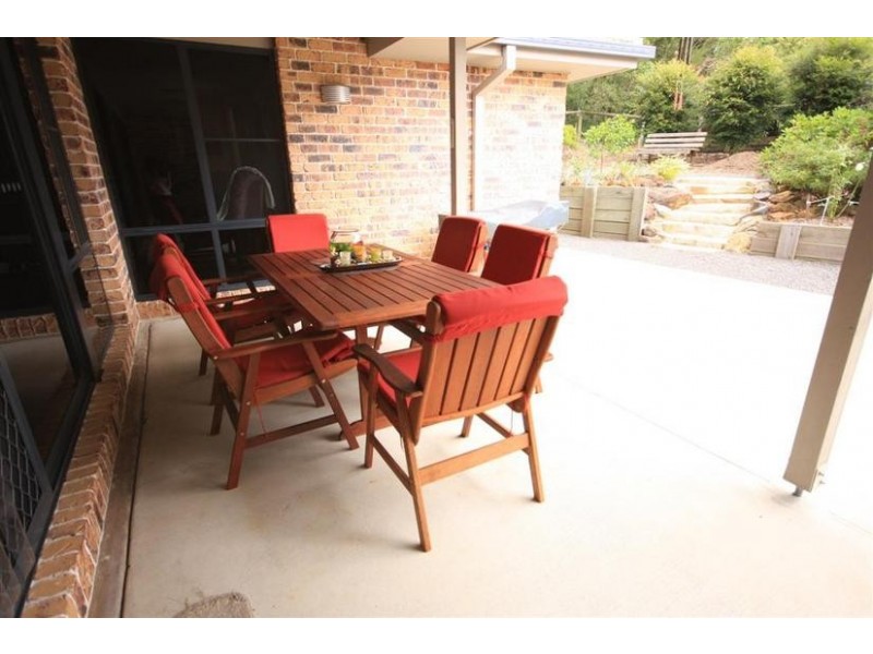 7 Persea Place, Glass House Mountains QLD 4518