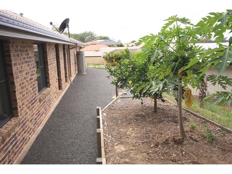 7 Persea Place, Glass House Mountains QLD 4518