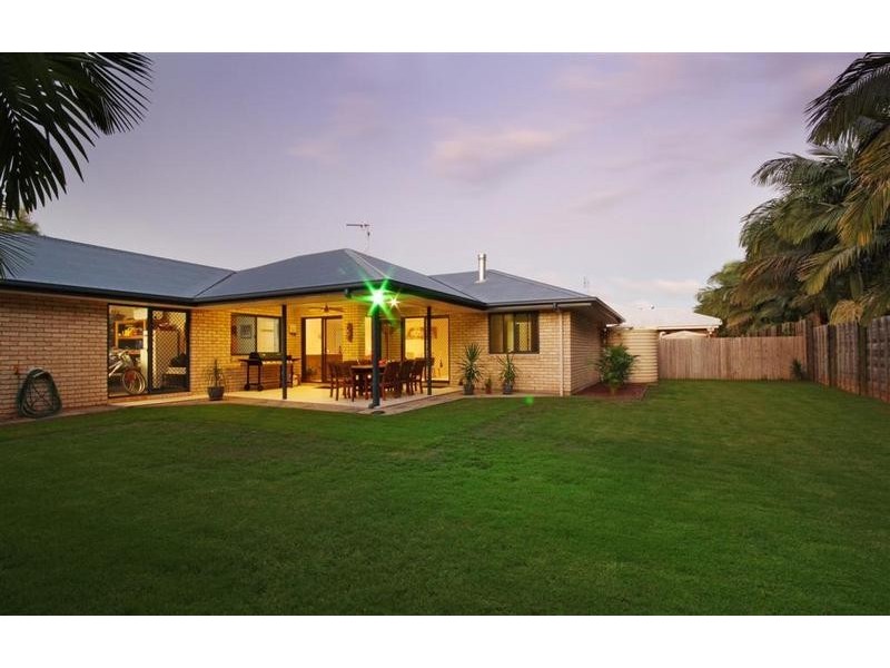 8 Sapphire Court, Beerwah QLD 4519