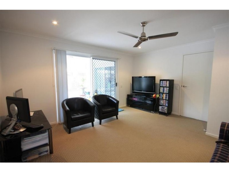 10 HEIGHTS ROAD, Beerwah QLD 4519