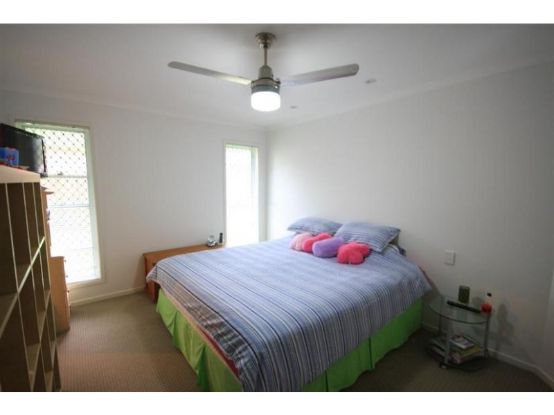 10 HEIGHTS ROAD, Beerwah QLD 4519