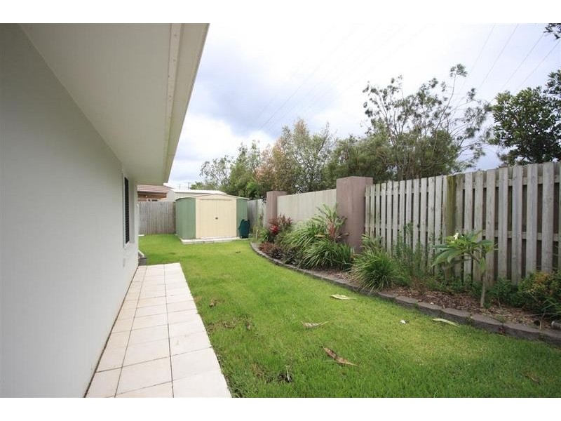 10 HEIGHTS ROAD, Beerwah QLD 4519