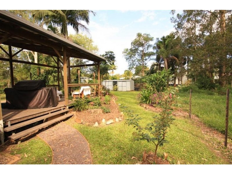 8 Dyer Street, Landsborough QLD 4550